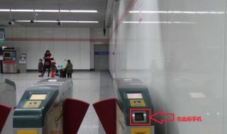 郑州火车站订票电话